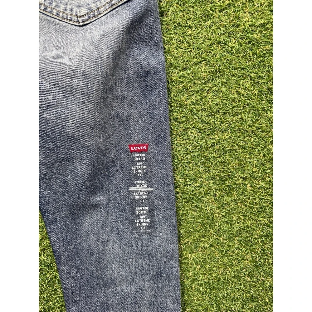 Levis 519 Jeans Mens 30x30 Extreme Skinny Stretch Sits Below Waist Medium Wash